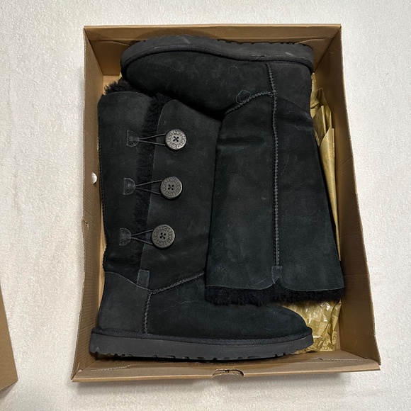 Ugg Bailey Button Triple Women's Boots - Picture 3 of 15